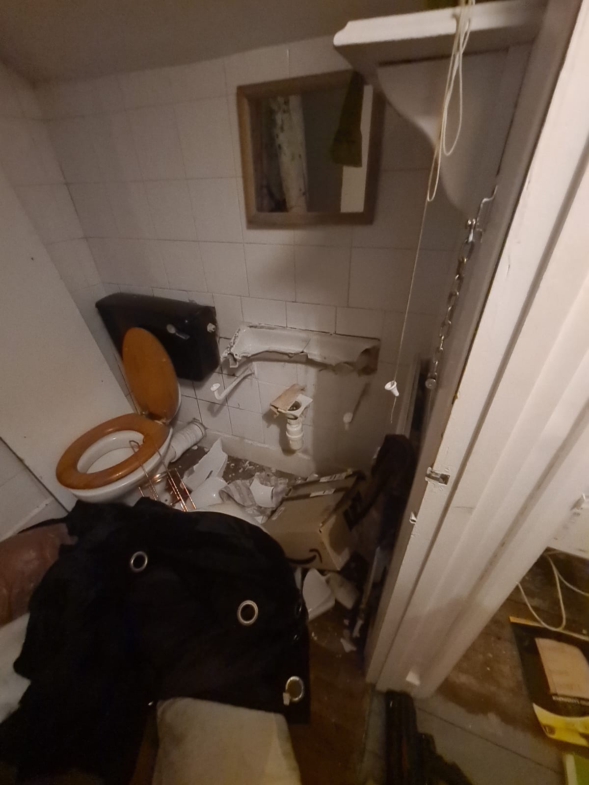 WhatsApp Image 2026-04-14 at 15.19.24 (2)