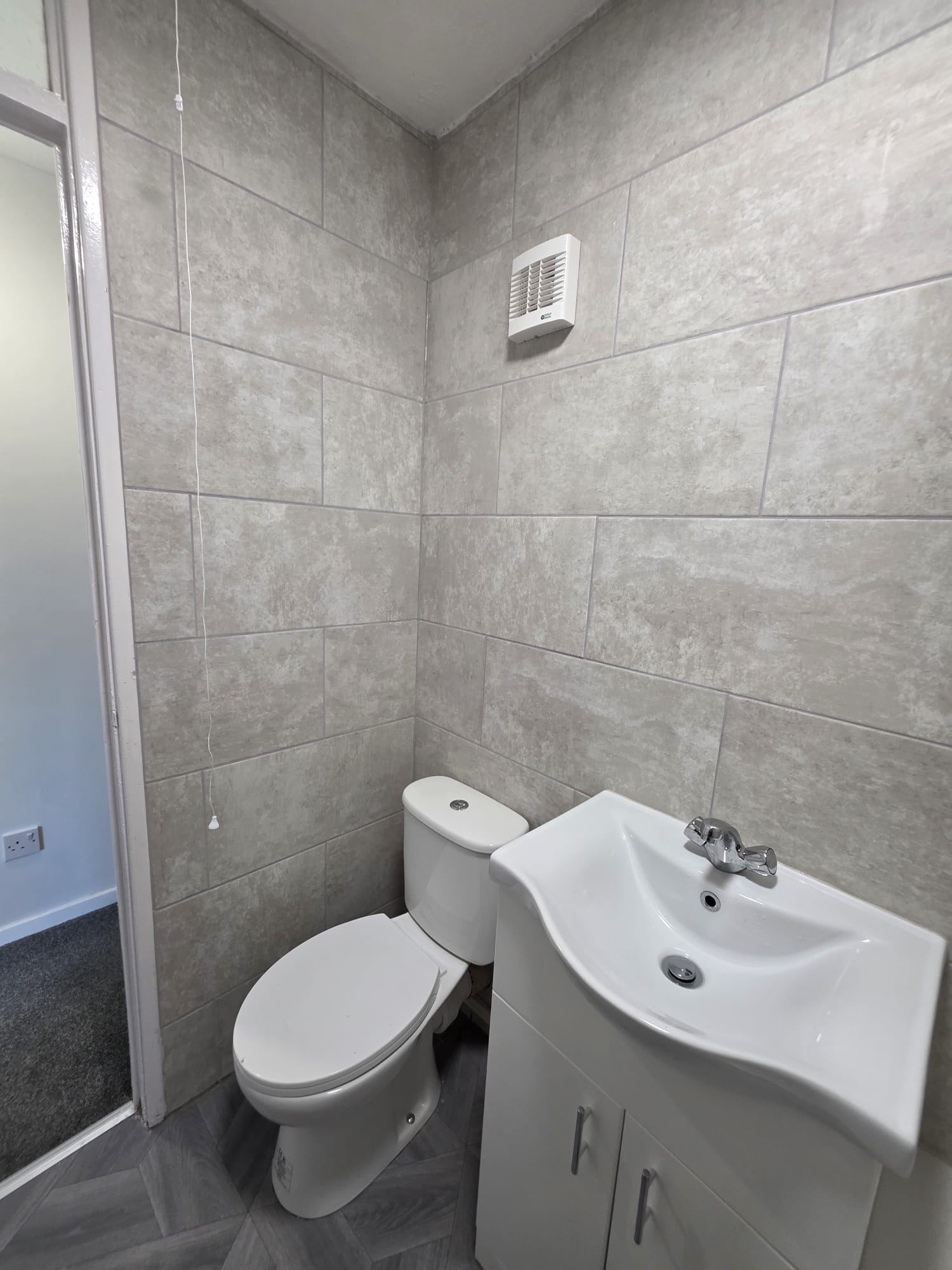 WhatsApp Image 2026-04-14 at 16.15.08