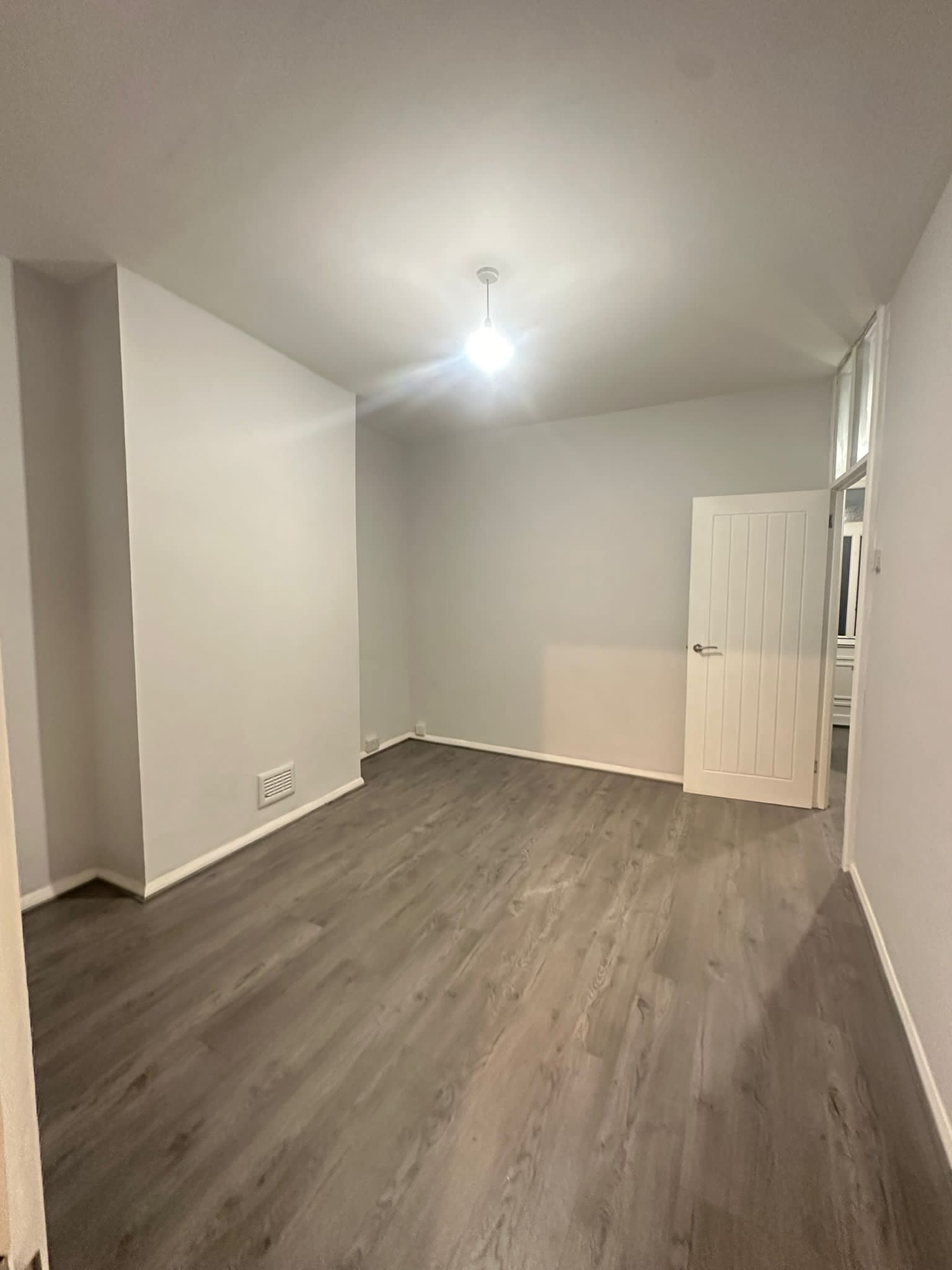 WhatsApp Image 2026-04-14 at 15.18.29 (2)